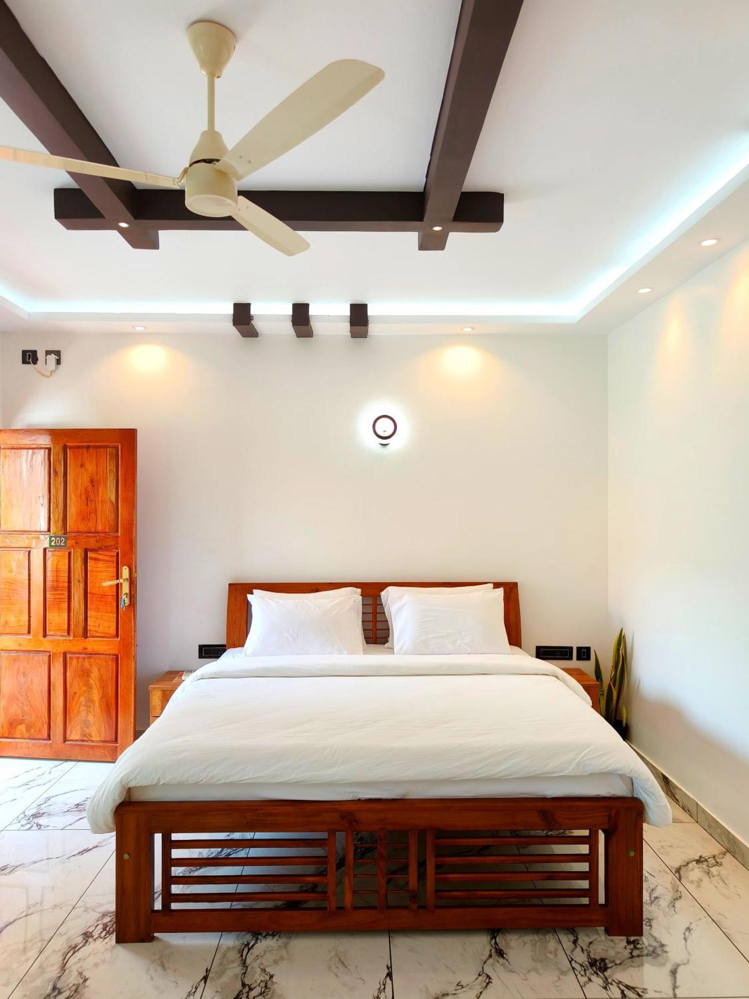 Wavealokam Beach Retreat Варкала Екстер'єр фото