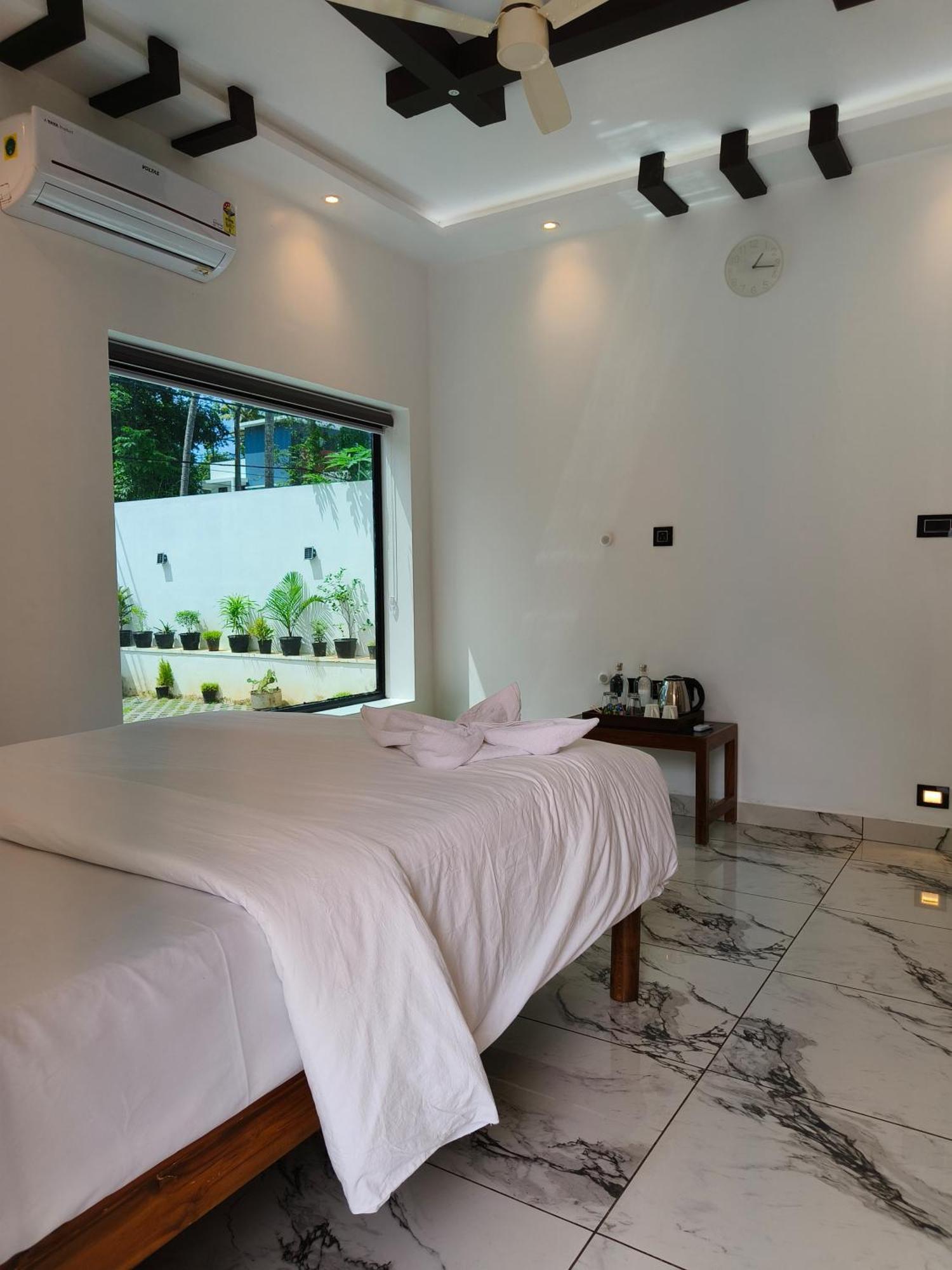 Wavealokam Beach Retreat Варкала Екстер'єр фото