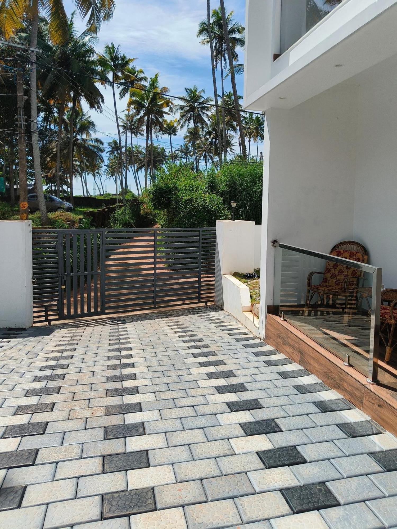 Wavealokam Beach Retreat Варкала Екстер'єр фото